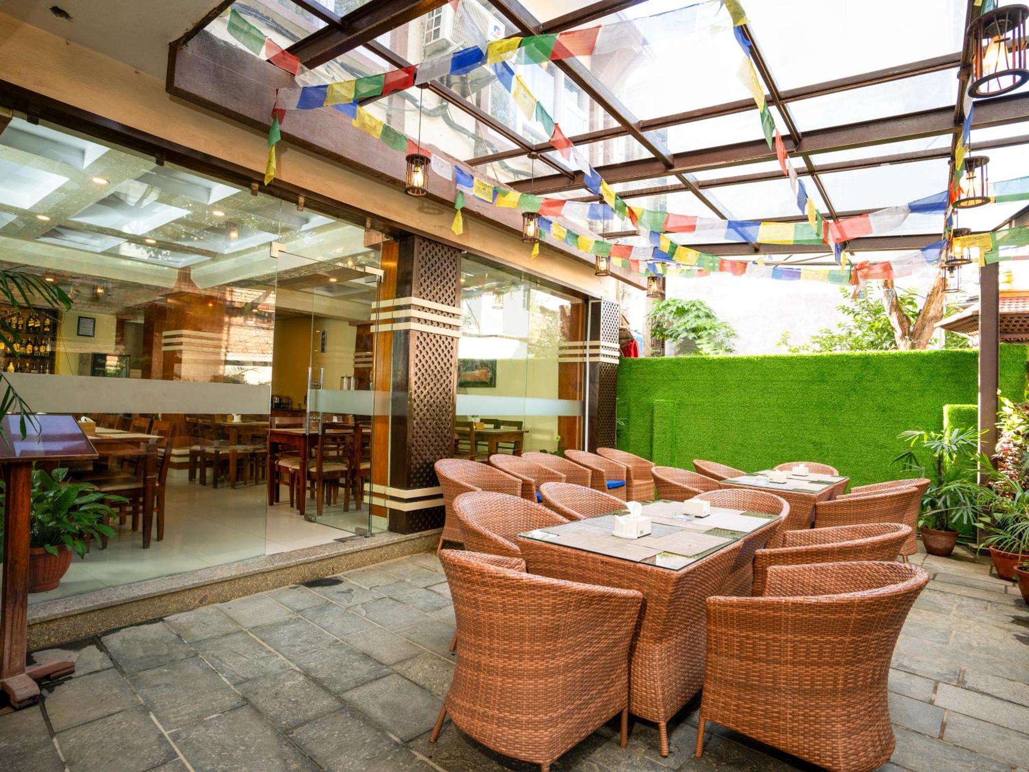 Devo Boutique Hotel Kathmandu Bagian luar foto
