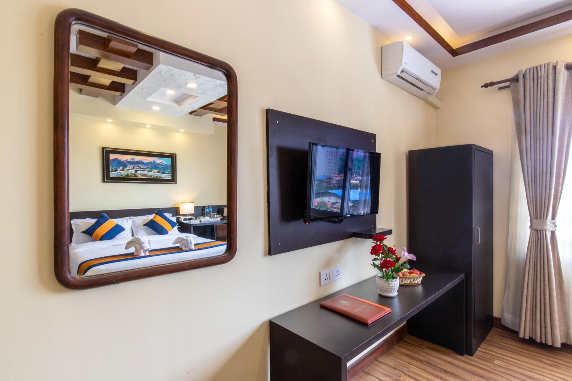 Devo Boutique Hotel Kathmandu Bagian luar foto